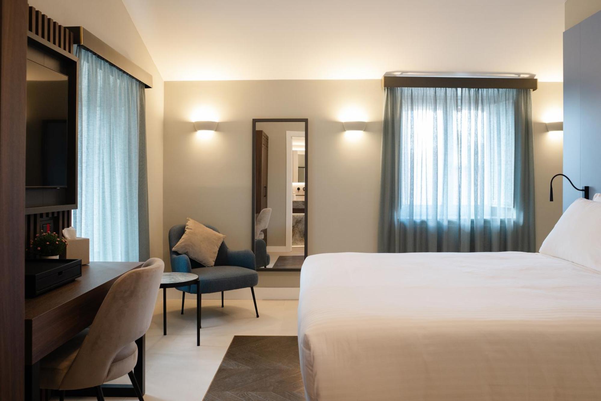 Emme Palace & Hotel